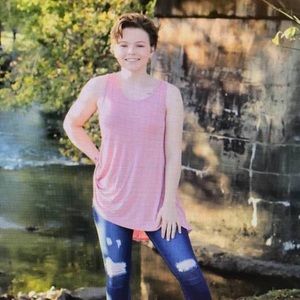 Meet your Posher, Natalie